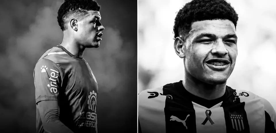 Bruno Betancor en dos poses distintas de fútbol
