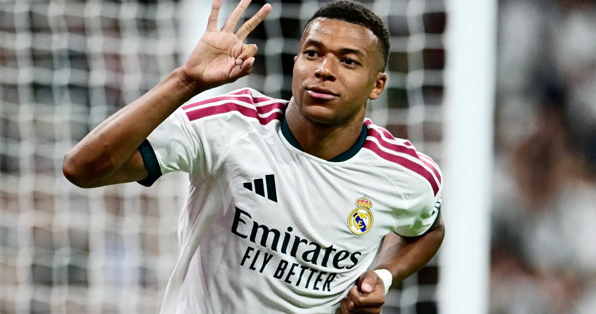 Kylian Mbappé celebra un gol para Real Madrid
