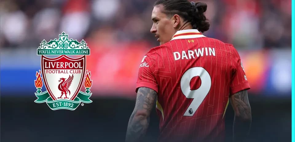 Jugador de Liverpool con camiseta de Darwin número 9