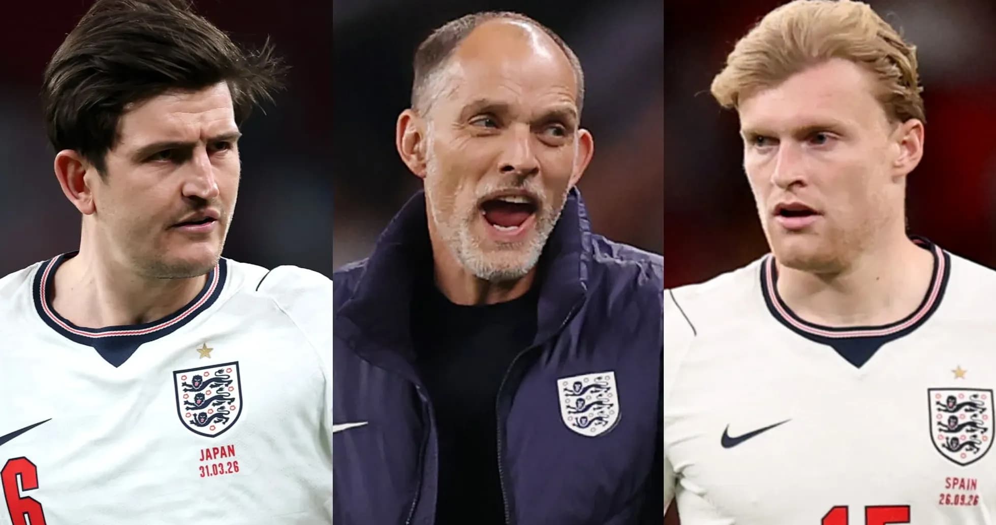 Tres futbolistas y un entrenador en acción
