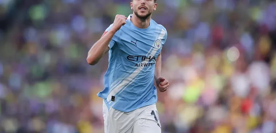 Jugador de Manchester City celebrando un gol en partido