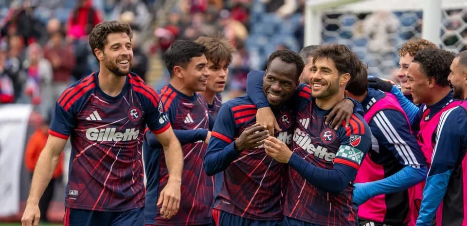 Jugadores del New England Revolution celebrando