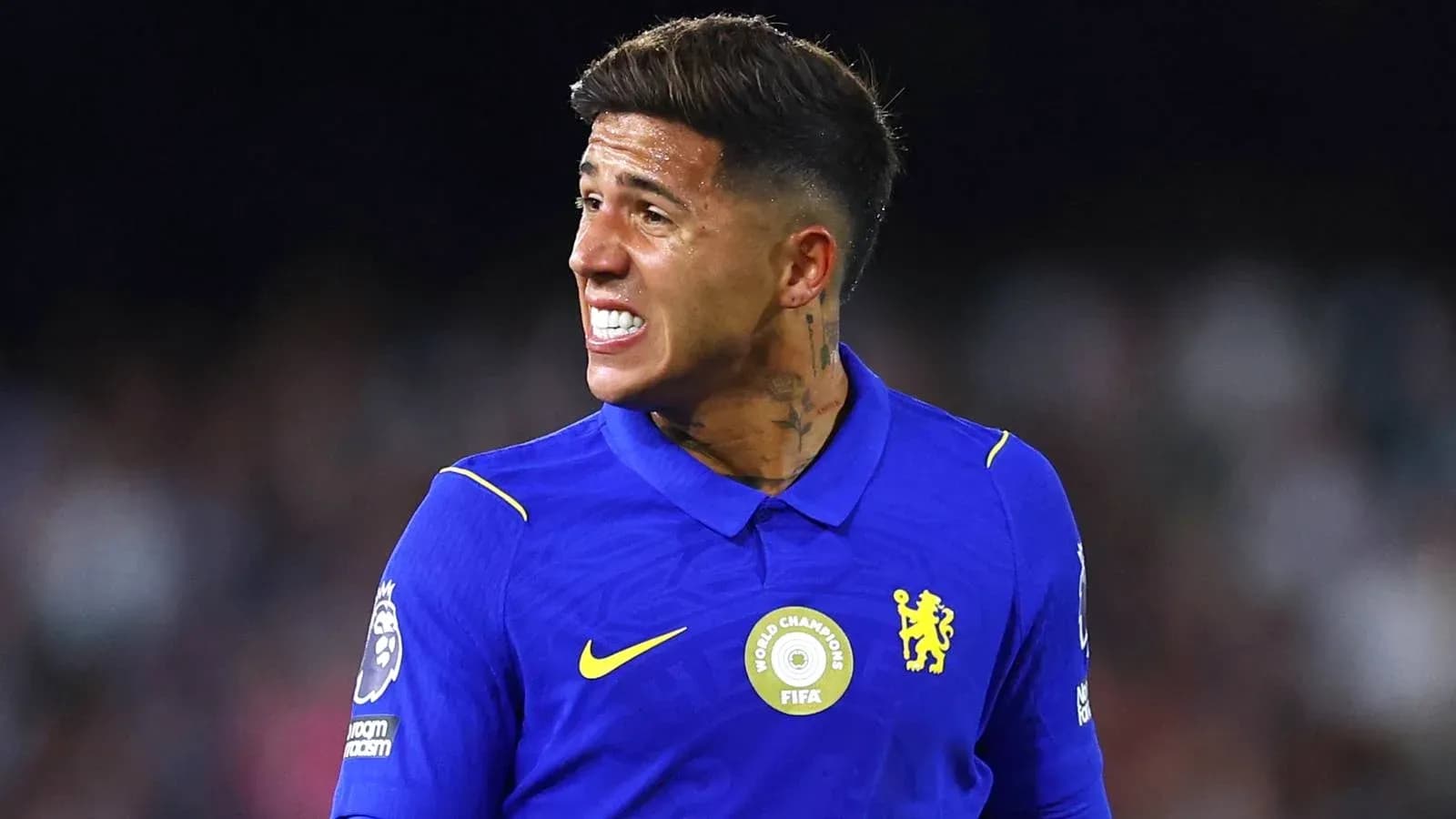 Jugador de Chelsea en acción durante un partido