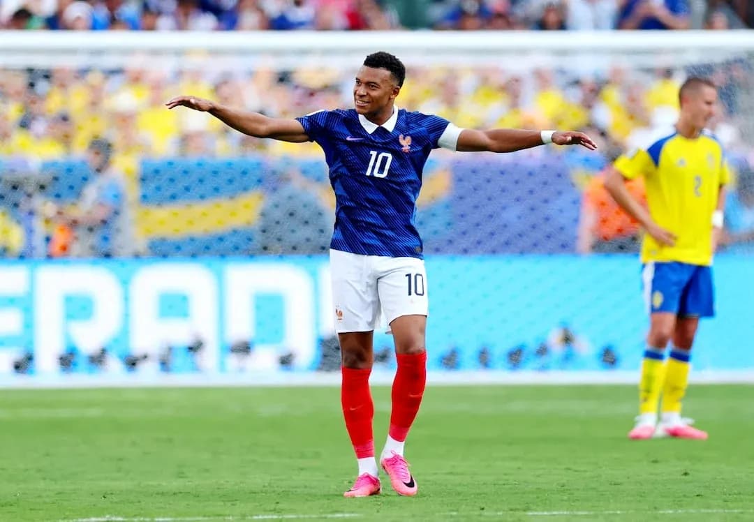Jugador francés celebrando en el partido