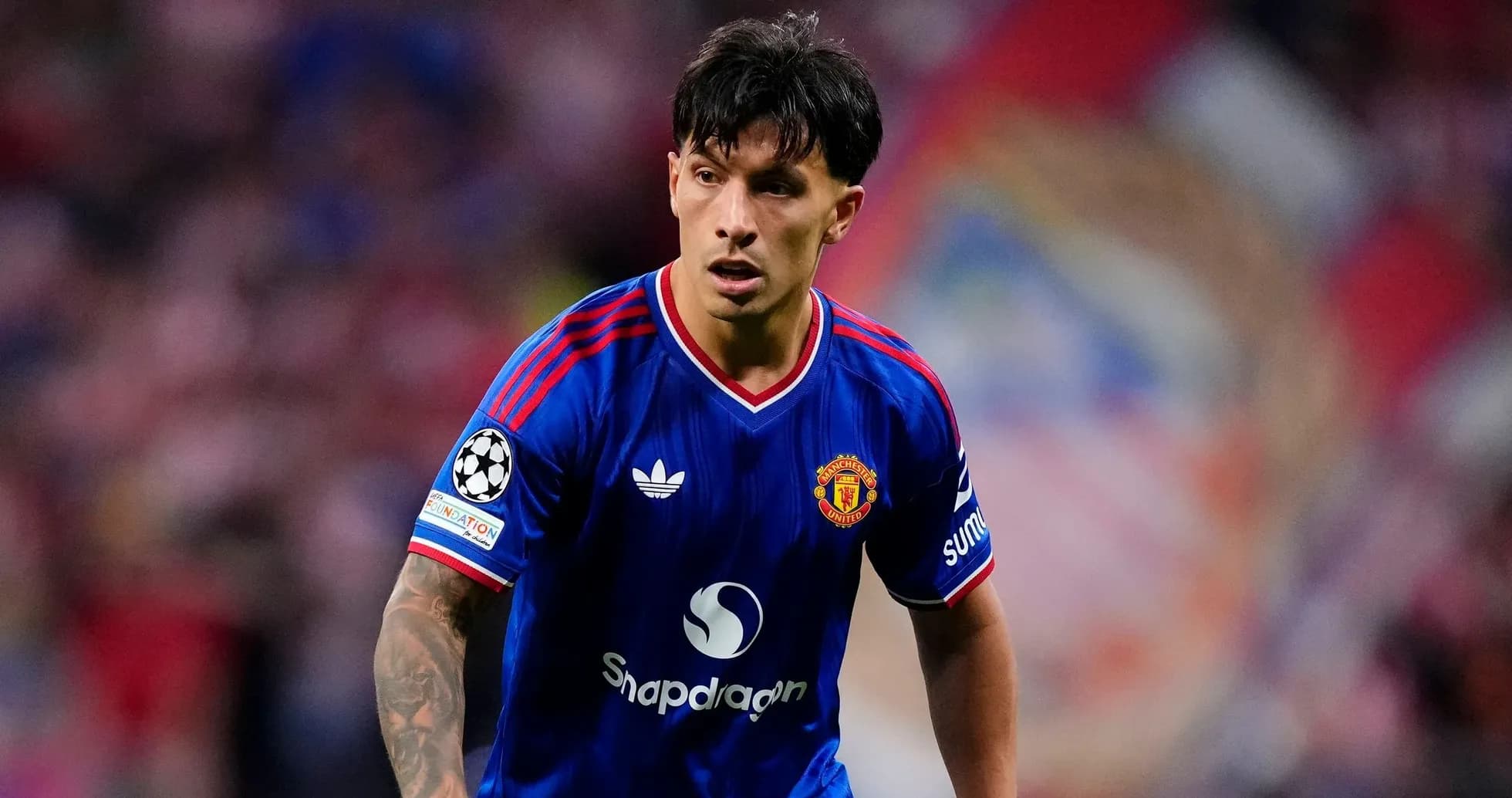 Jugador de Manchester United en acción durante partido
