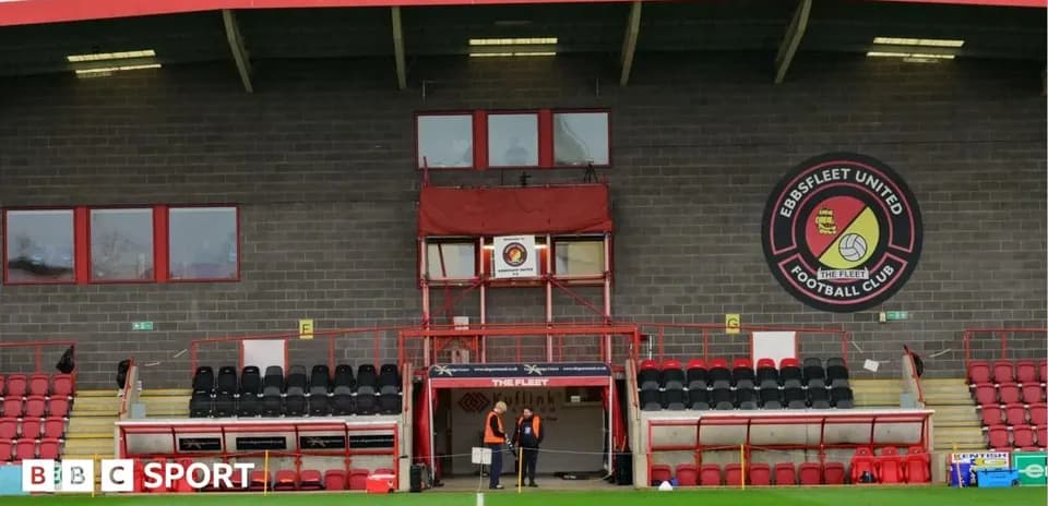 Tribuna del estadio de Ebbsfleet United