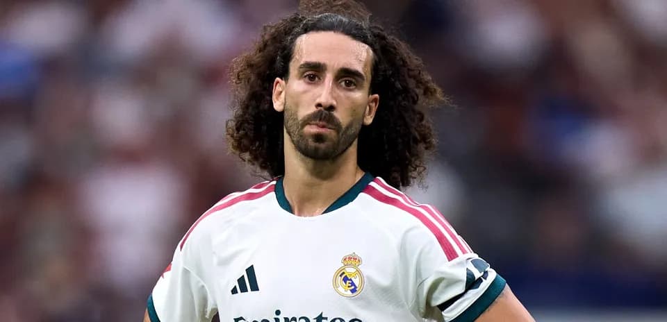 Jugador de Real Madrid en acción durante el partido