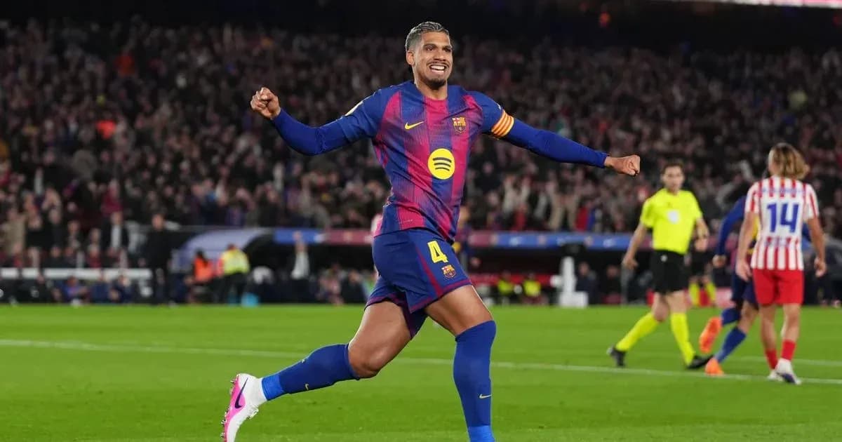 Jugador de Barcelona celebrando un gol en el partido