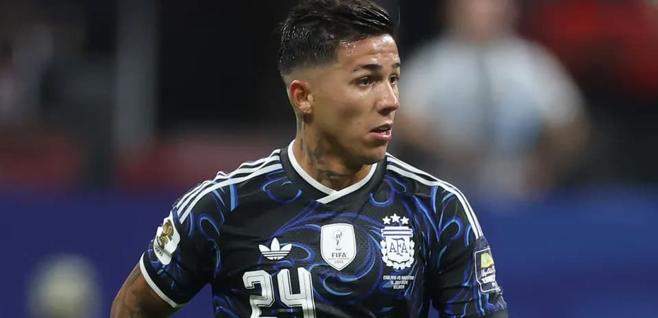 Jugador de Argentina en acción durante el partido