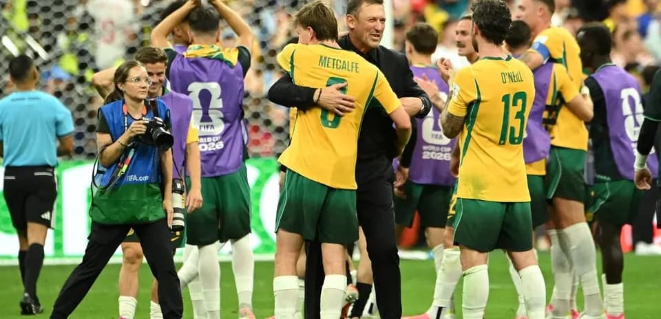 Jugadores de Australia celebrando después del partido