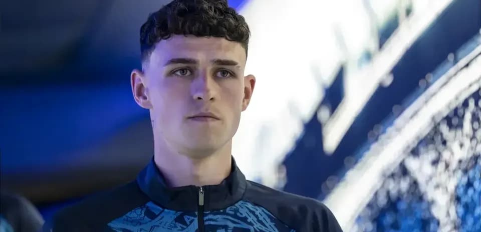 Jugador de Manchester City en vestuario antes del partido