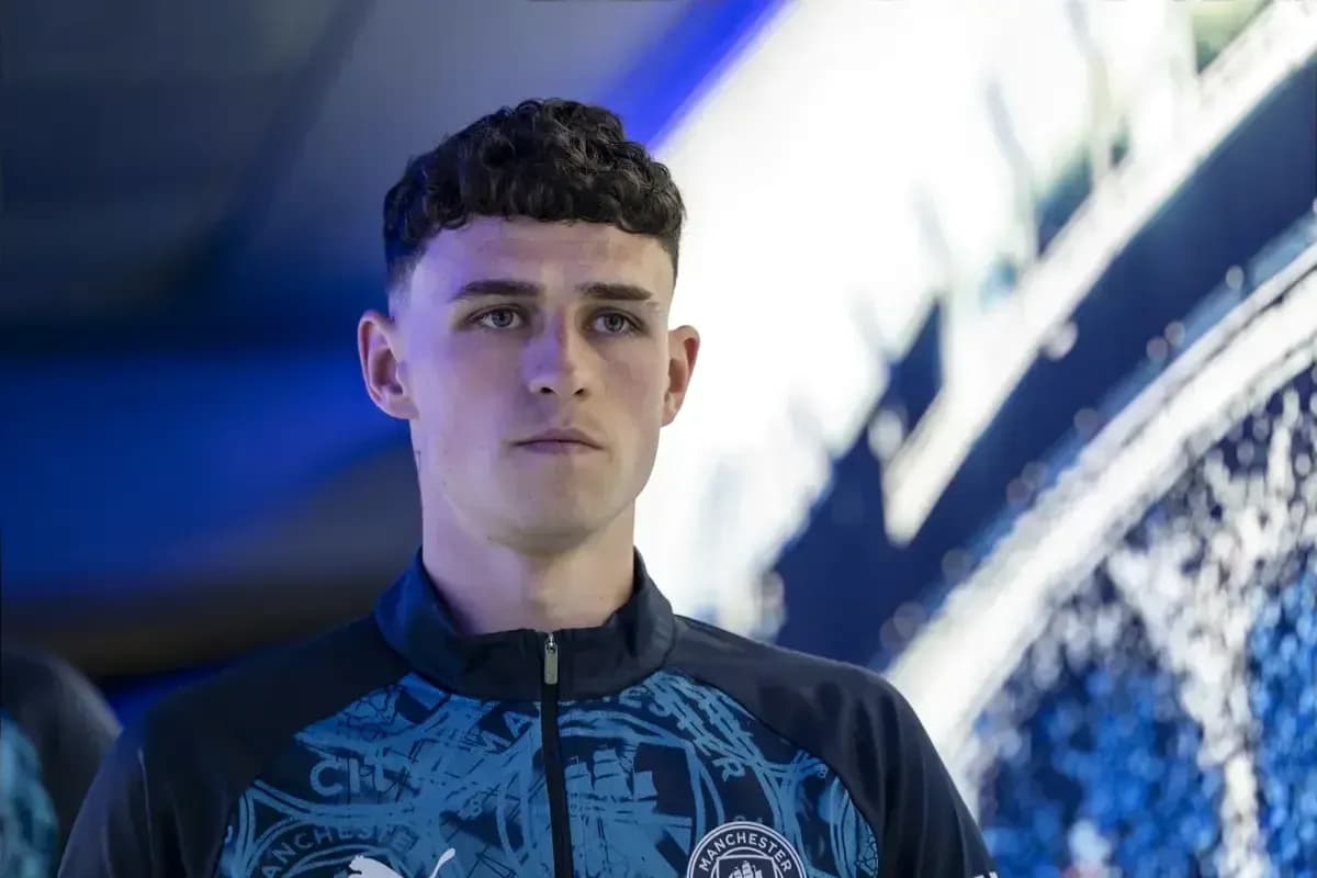 Jugador de Manchester City en vestuario antes del partido