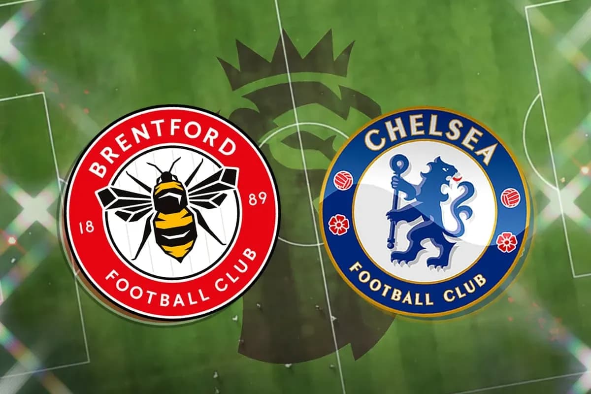 Logos de Brentford y Chelsea sobre el campo de fútbol