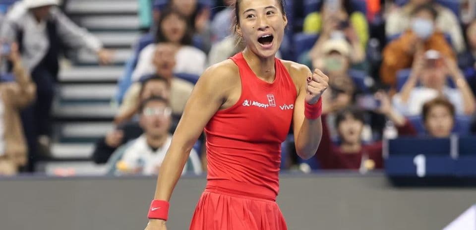 Zheng Qinwen conquista el China Open y emociona a Beijing con tenis y karaoke