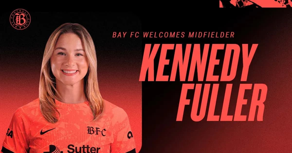 Kennedy Fuller en camiseta de Bay FC Kennedy Fuller en camiseta de Bay FC