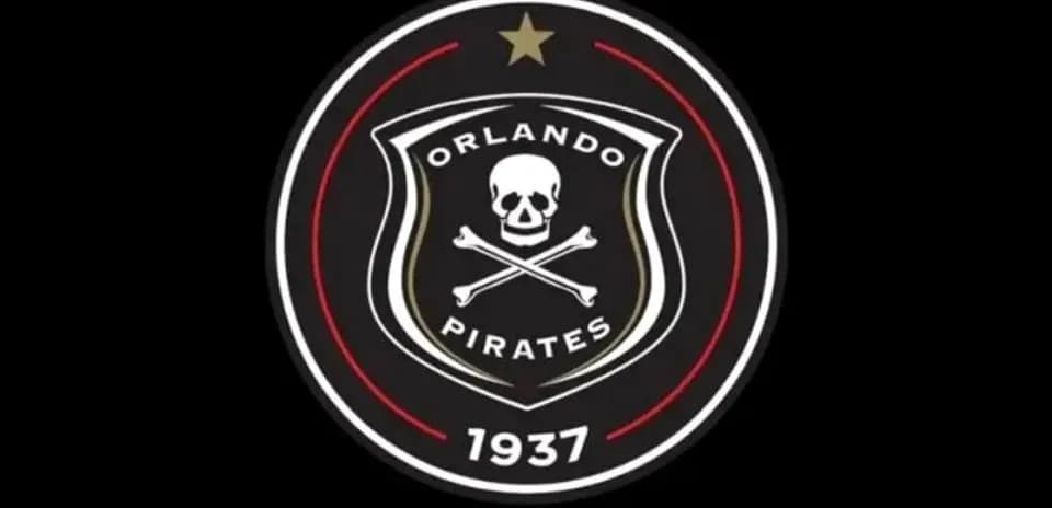 Logo de Orlando Pirates con calavera y huesos