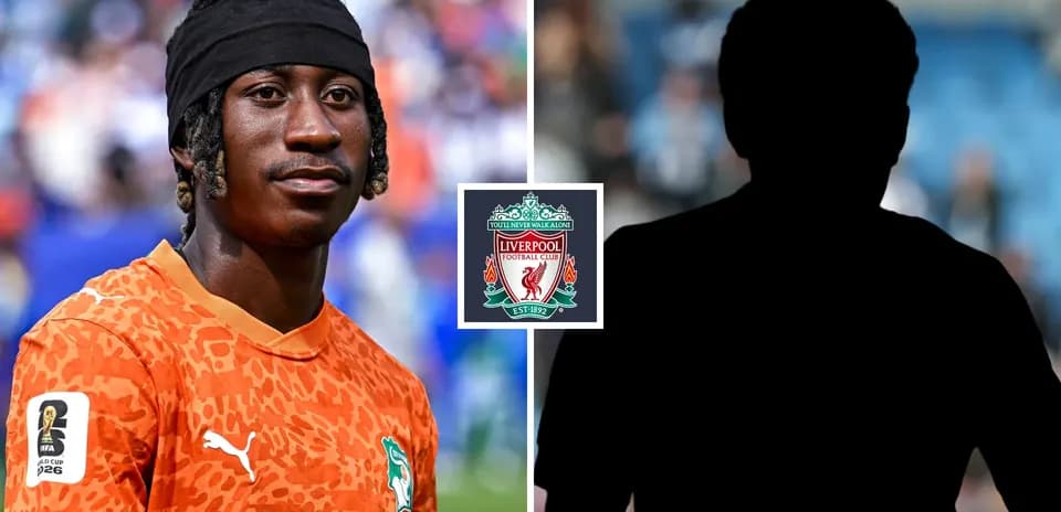 Jugador con camiseta naranja de Costa de Marfil