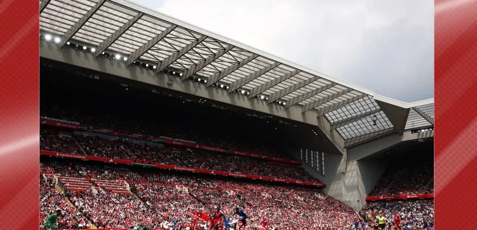 Vista del estadio con afición durante un partido