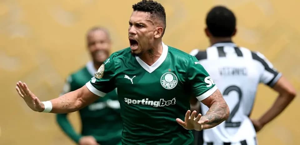 Jugador de Palmeiras celebrando un gol