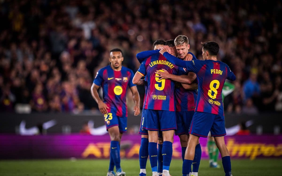Celebración de jugadores del Barcelona en el partido