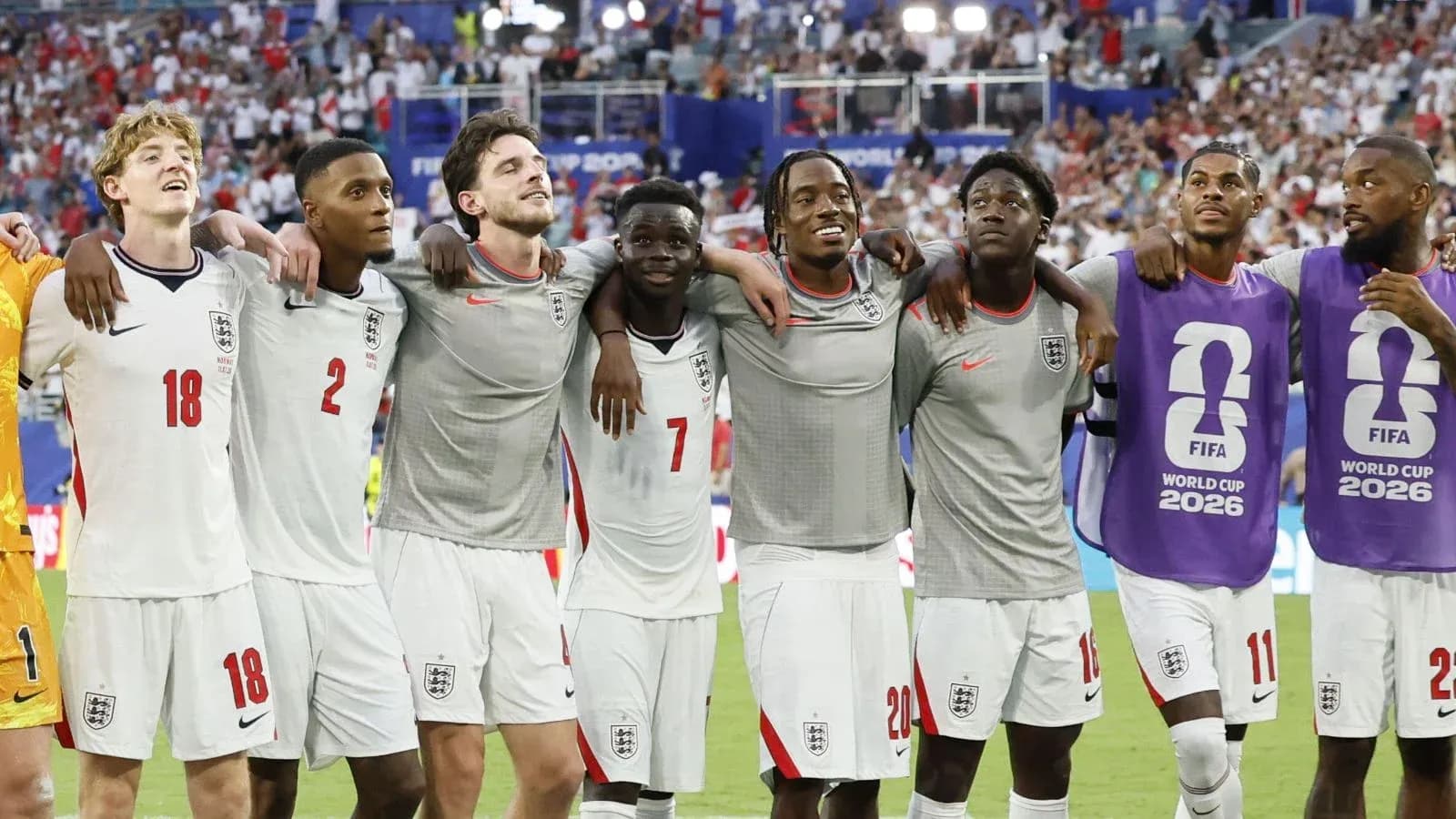 Jugadores de Inglaterra celebrando tras un partido
