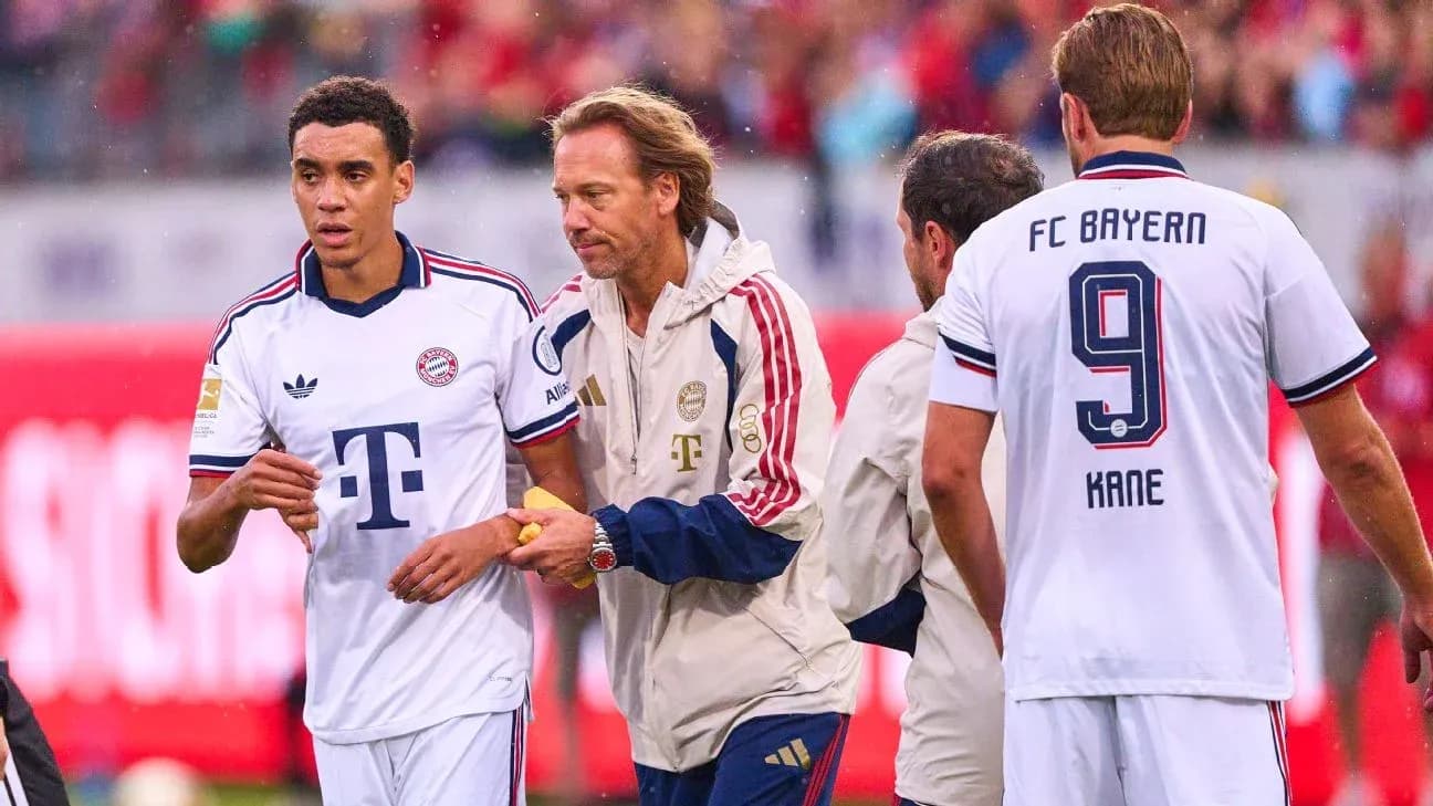 Jugadores del Bayern Múnich durante un cambio en partido
