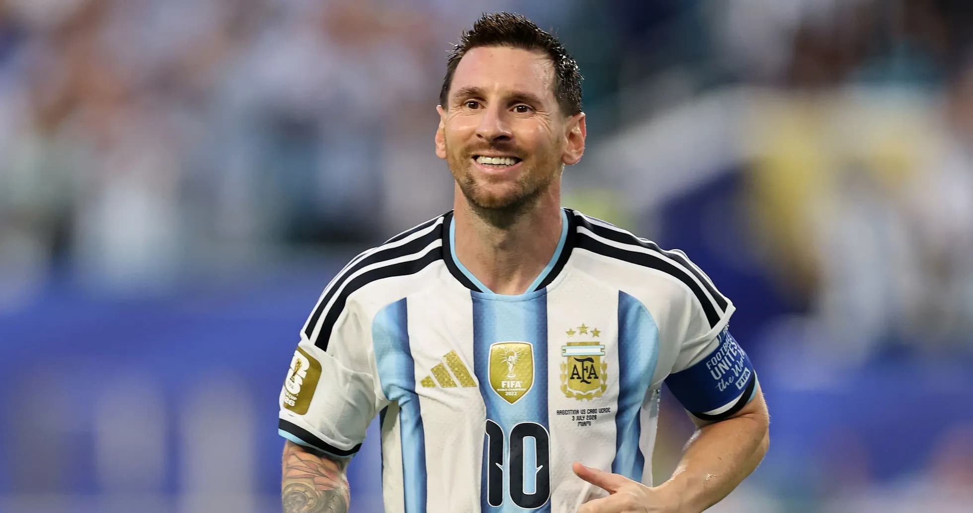 Jugador argentino sonriendo durante un partido