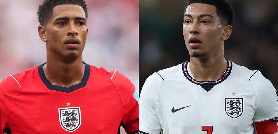 Dos jugadores de Inglaterra en diferentes camisetas