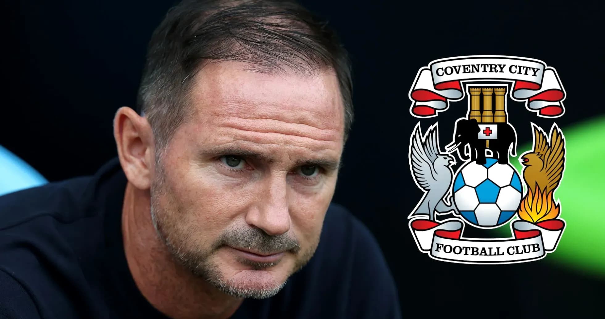 Entrenador de Coventry City durante un partido