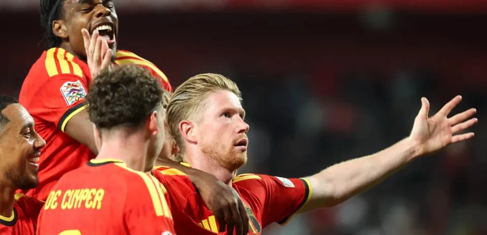 Jugadores de Bélgica celebrando un gol en el partido