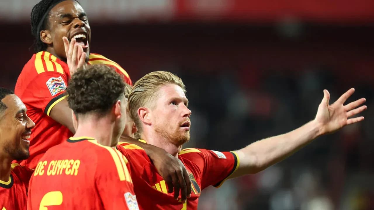 Jugadores de Bélgica celebrando un gol en el partido