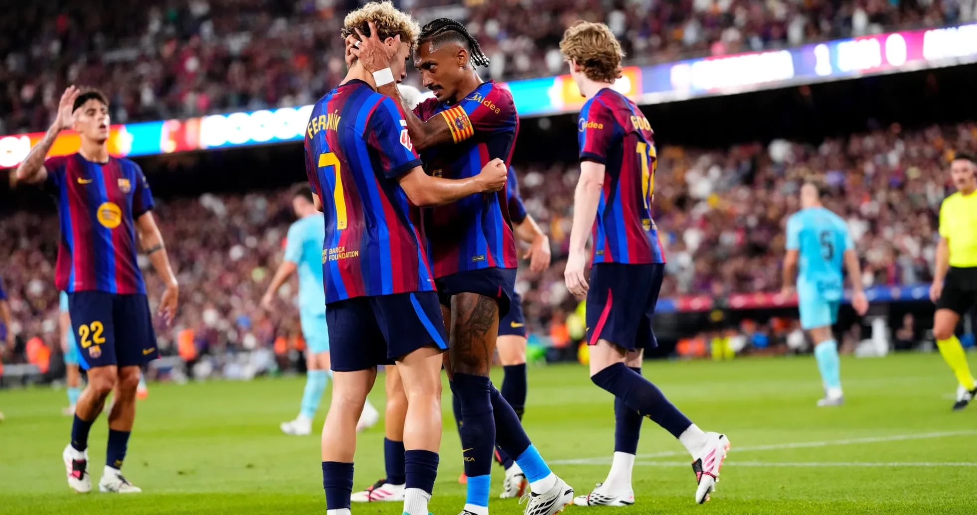 Jugadores del Barcelona celebrando un gol