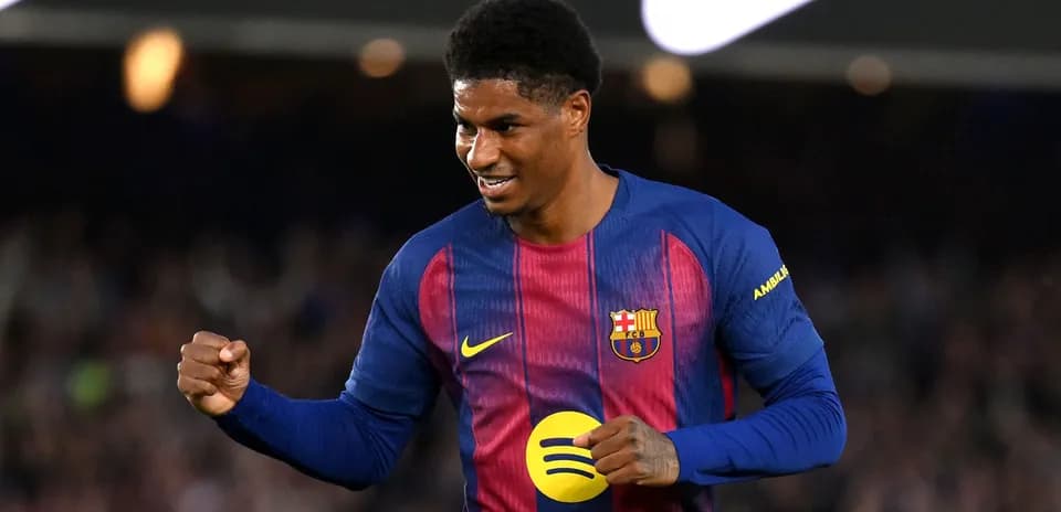 Jugador de Barcelona celebrando un gol en el partido