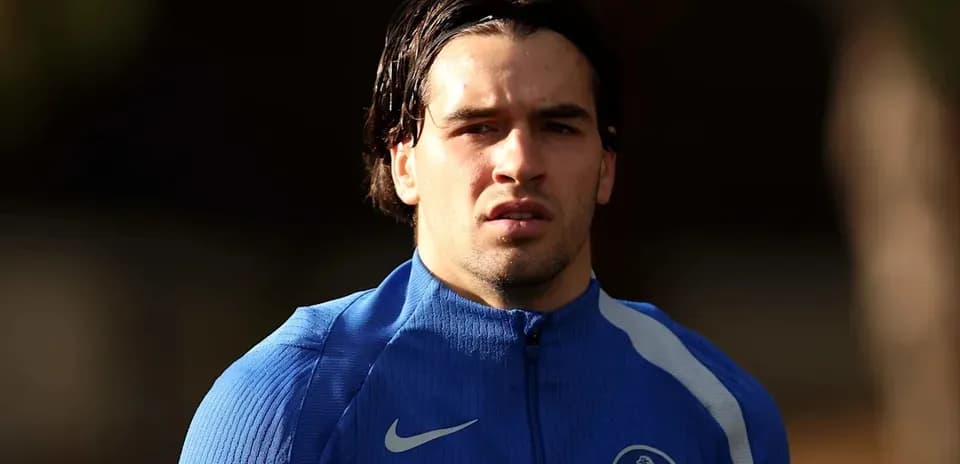 Jugador de Chelsea en sesión de entrenamiento