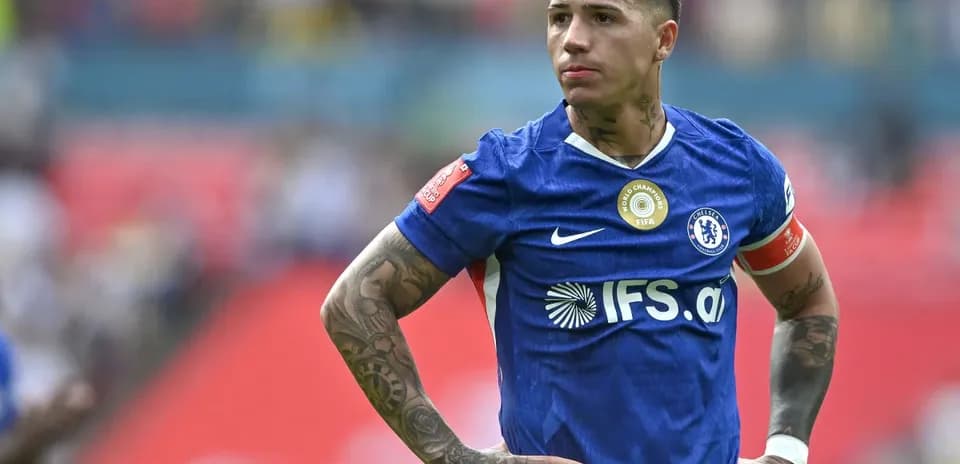 Jugador de Chelsea en el campo durante el partido
