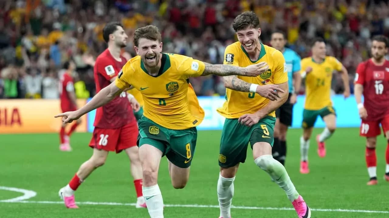 Jugadores de Australia celebrando un gol