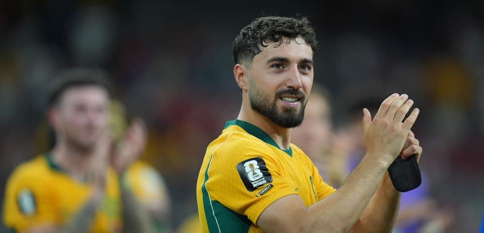 Jugador de Australia aplaudiendo tras el partido
