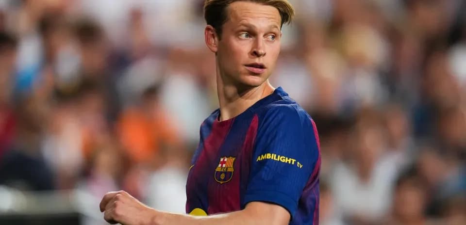 Jugador del FC Barcelona en el campo durante el partido