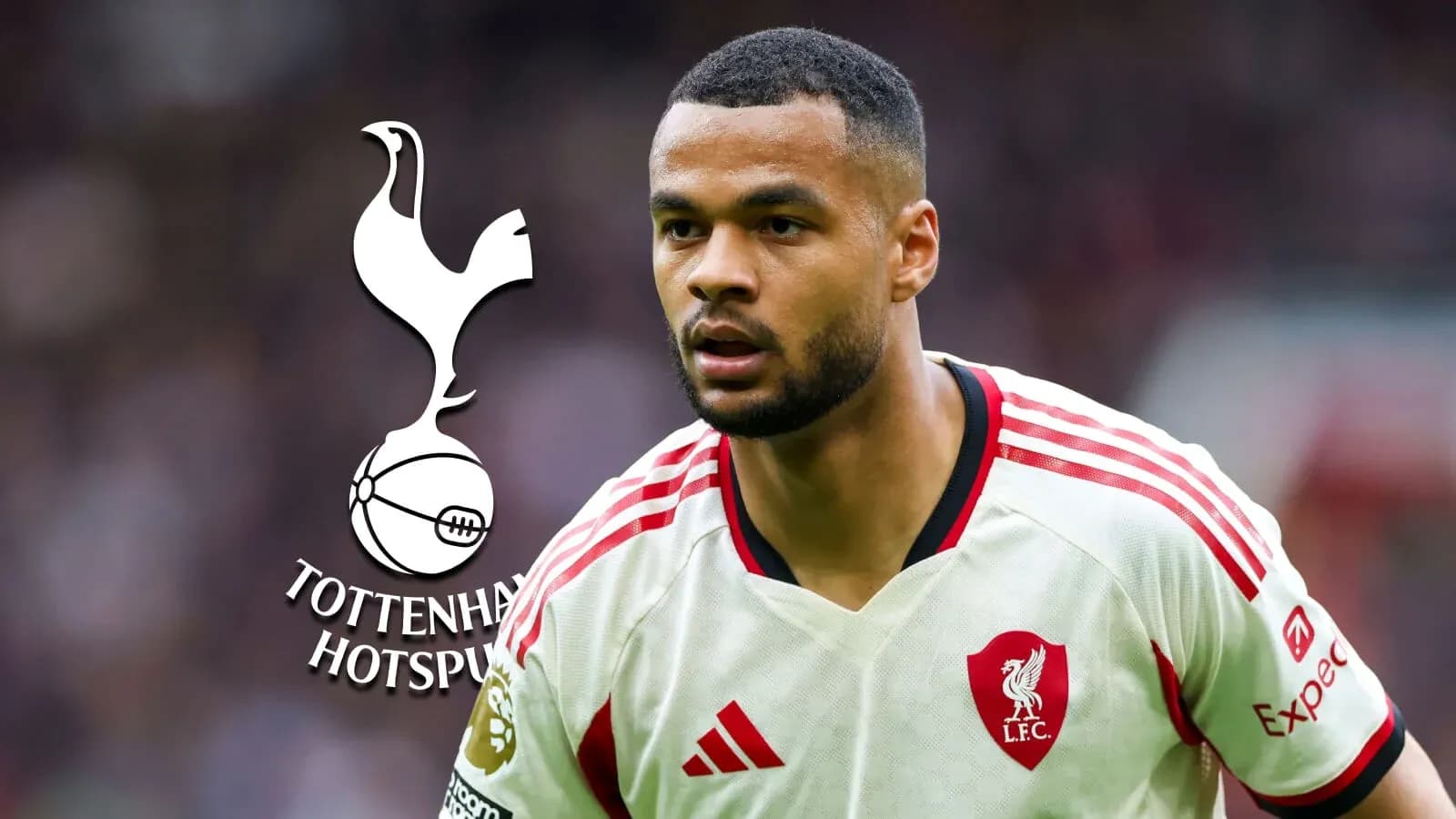 Jugador de Liverpool en acción durante partido