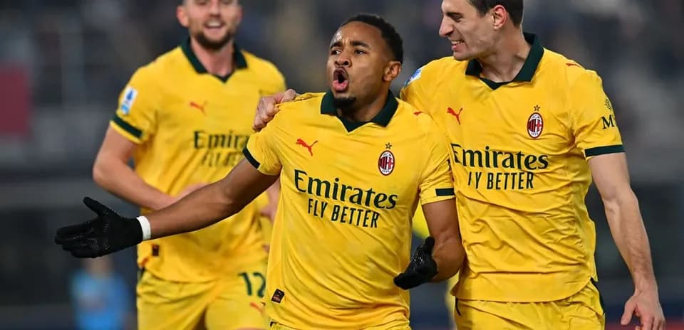 Jugadores del AC Milan celebrando un gol