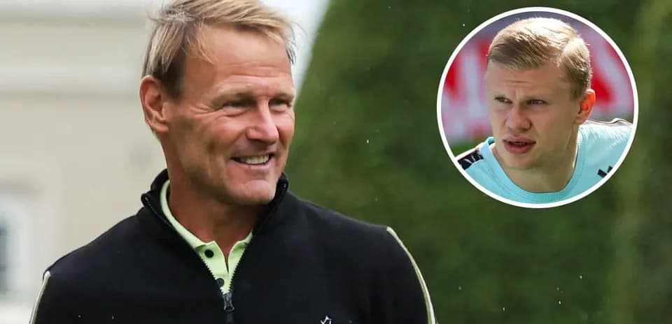 Entrenador sonriente junto a jugador en recuadro