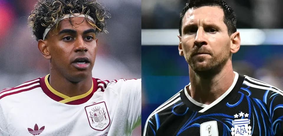 Jugadores de España y Argentina en el campo