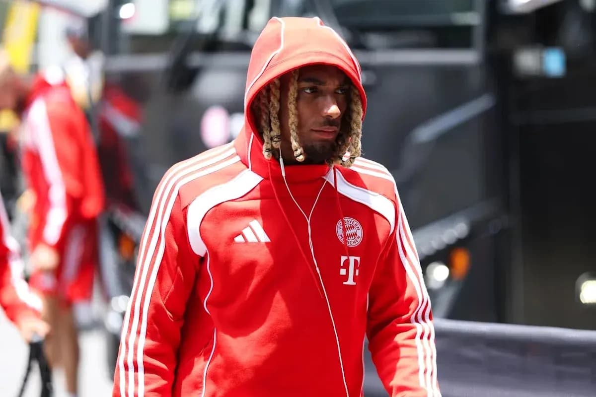 Jugador de Bayern Múnich llegando al estadio