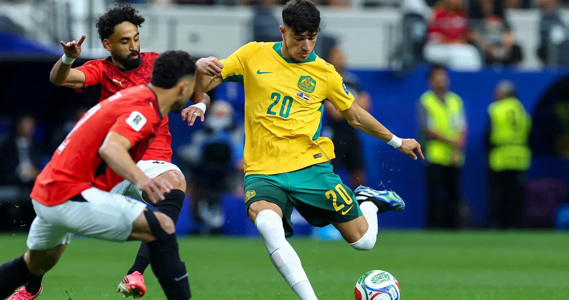Jugador australiano en acción contra Egipto