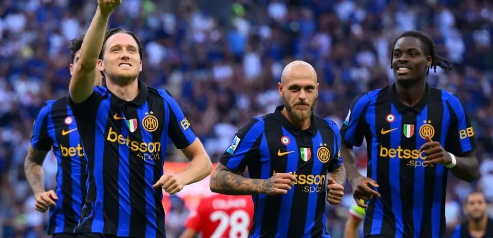 Jugadores del Inter celebrando un gol