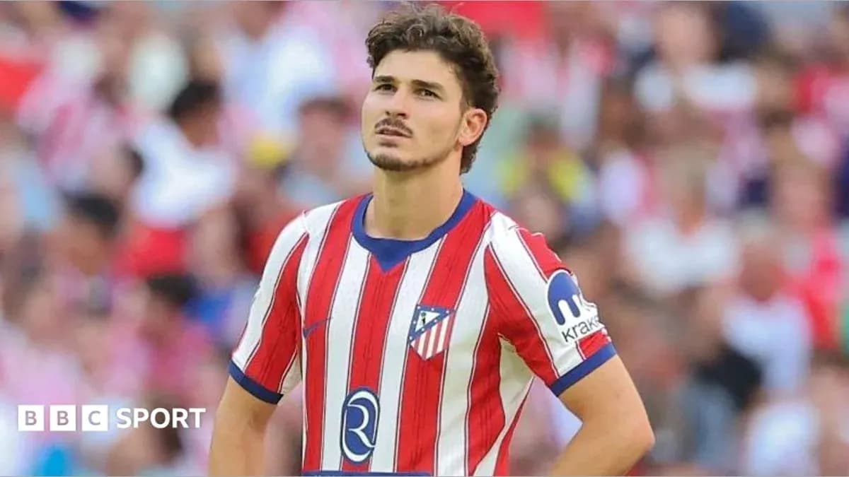 Jugador de Atlético de Madrid en el campo