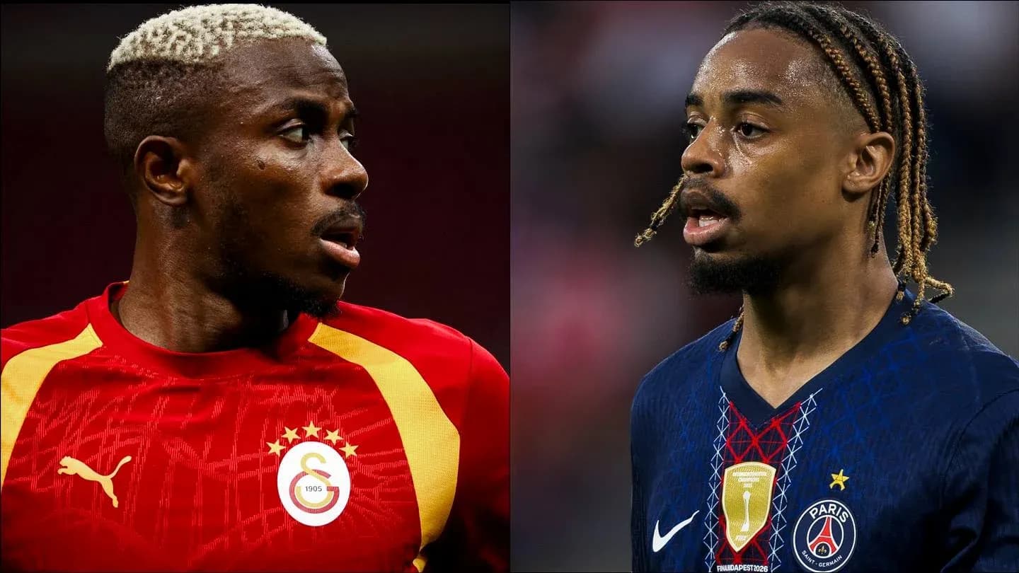Jugadores de fútbol en camisetas de sus equipos