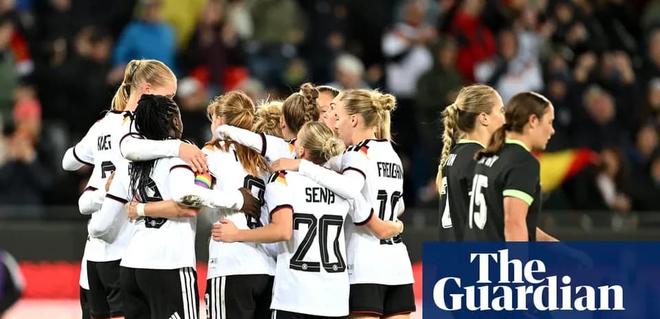 Jugadoras de Alemania celebrando un gol en equipo