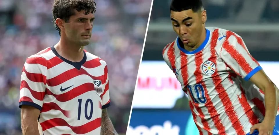 Jugadores de Estados Unidos y Paraguay en partido