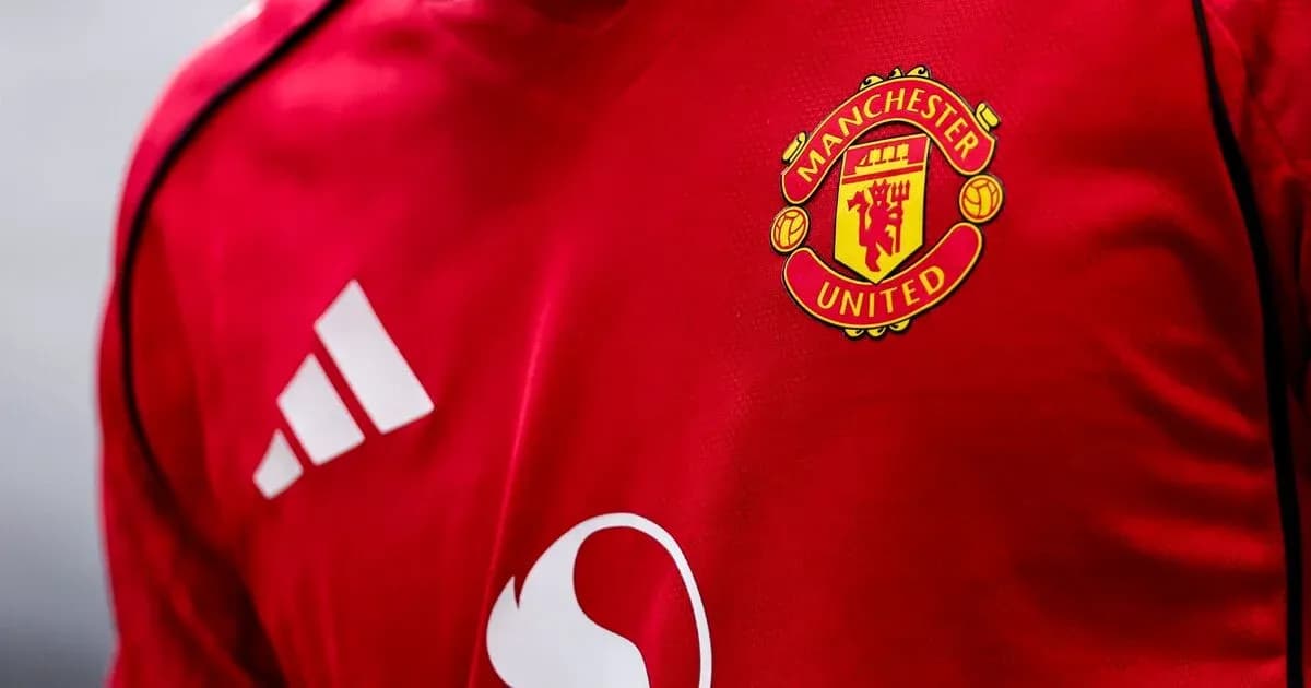 Detalle de la camiseta de Manchester United